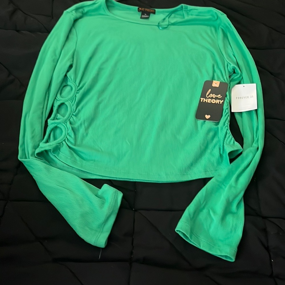 Long Sleeves Top